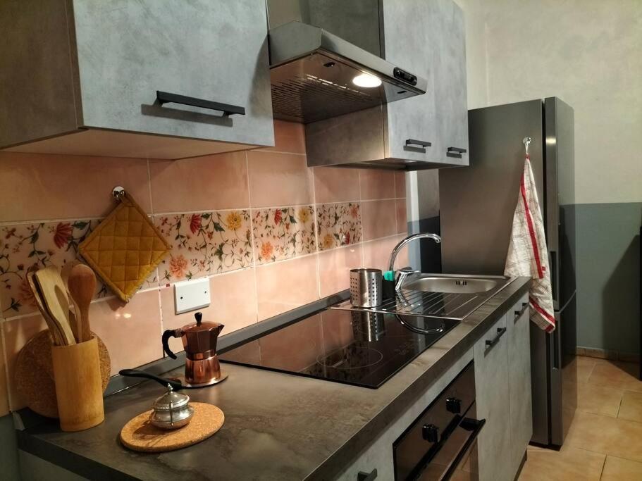 カリアリCasa Martaアパートメント エクステリア 写真